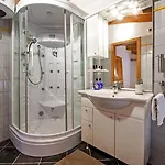 Monte With Jacuzzi * רוביני