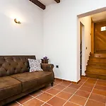 Monte With Jacuzzi בית נופש רוביני