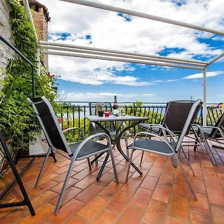 Vakantiehuis Monte With Jacuzzi