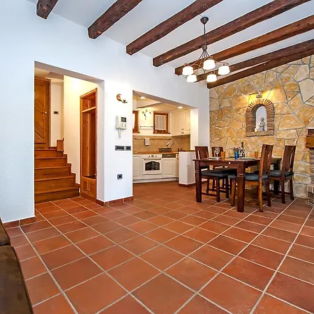 Vakantiehuis Monte With Jacuzzi Rovinj