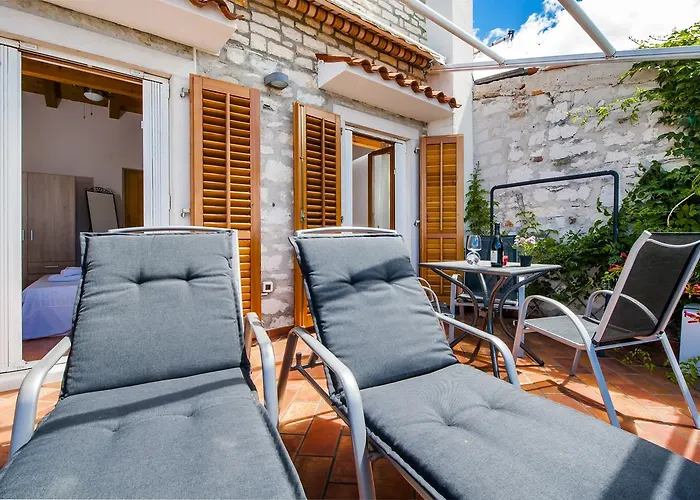 Tatil Evi Monte With Jacuzzi *