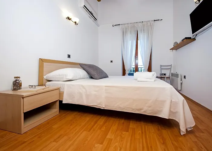 Monte With Jacuzzi * Rovinj